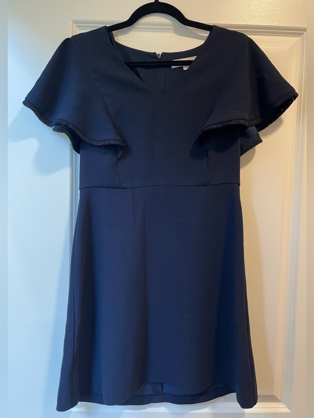 LOFT Navy V-Neck Flutter Sleeve Dress, Women’s Size 4